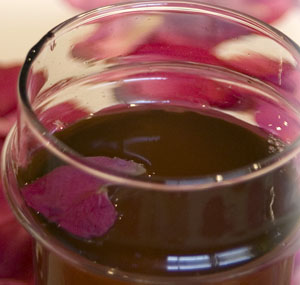 Infuso di foglie di rose